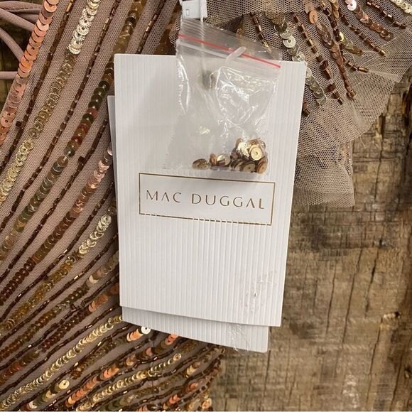 MAC DUGGAL Beige Sequined Cut Out Ruffled Cap Sleeve Lace Up Gown 5568 NWT 4 - Picture 13 of 15